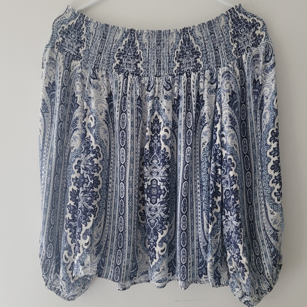Alice + Olivia off shoulder top blue paisley